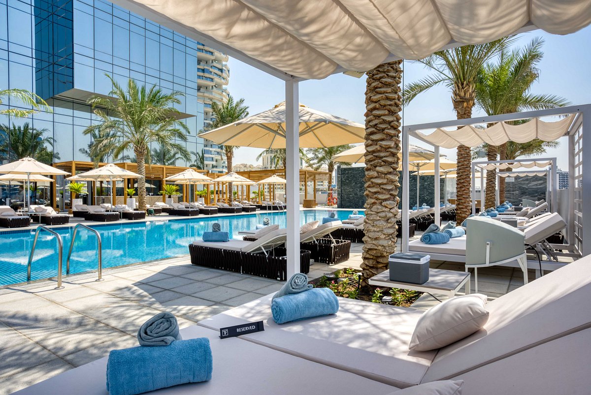 Convenient city hotel stay